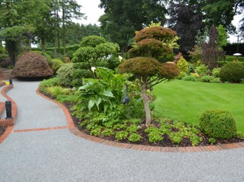 Cameron Landscapes Ltd - winner Private Gardens 25,000 - 50,000